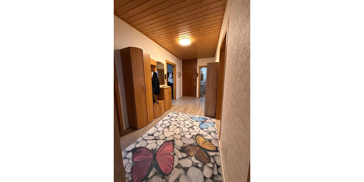 Etagenwohnung Ludwigsburg - 4.5 Zimmer, 117 m&sup2;, 479.000&euro; | Angebot:25056668