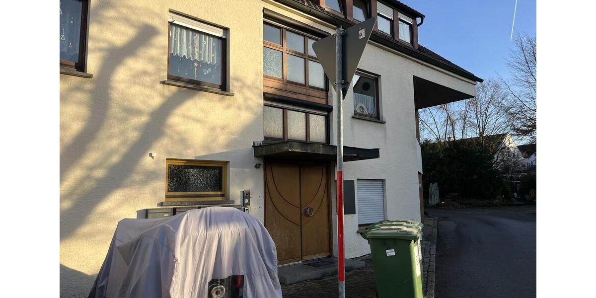 Dachgeschoßwohnung Pleidelsheim - 3 Zimmer, 65 m&sup2;, 910&euro; | Angebot:25418884