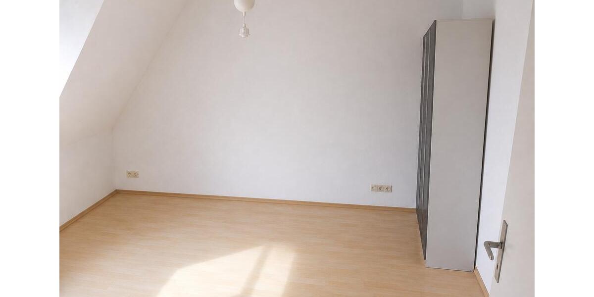 Etagenwohnung Esslingen am Neckar - 2 Zimmer, 60 m&sup2;, 900&euro; | Angebot:27543992