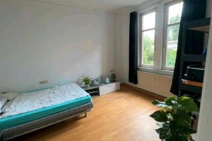 Wohnung Stuttgart Feuerbach - 3 Zimmer, 80 m&sup2;, 400&euro; | Angebot:27569551