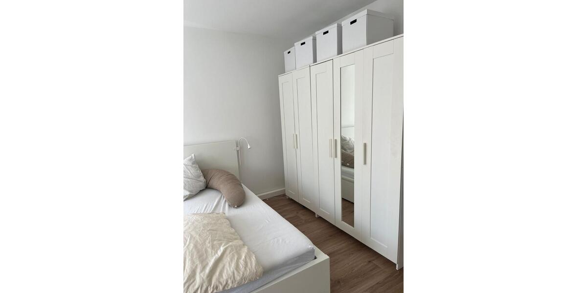 Erdgeschoßwohnung Esslingen am Neckar Brühl - 4 Zimmer, 97 m&sup2;, 1.300&euro; | Angebot:25862059