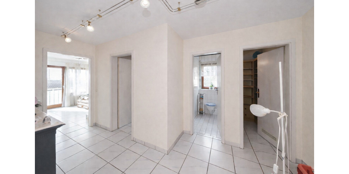 Terrassenwohnung Neckarwestheim - 4 Zimmer, 123 m&sup2;, 1.700&euro; | Angebot:25174552