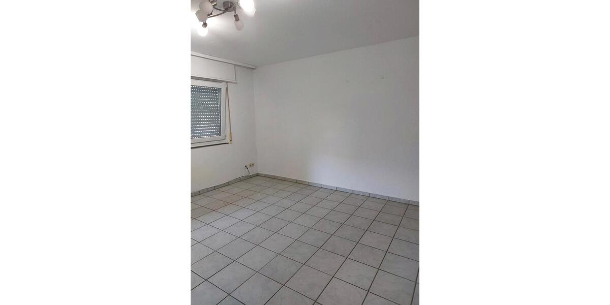 Etagenwohnung Esslingen am Neckar Pliensauvorstadt - 3 Zimmer, 57 m&sup2;, 229.000&euro; | Angebot:26907655