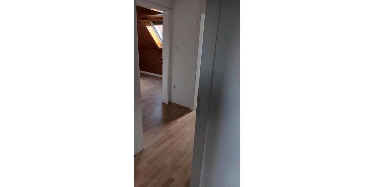 Etagenwohnung Böblingen Dagersheim - 5 Zimmer, 108 m&sup2;, 1.450&euro; | Angebot:25298770