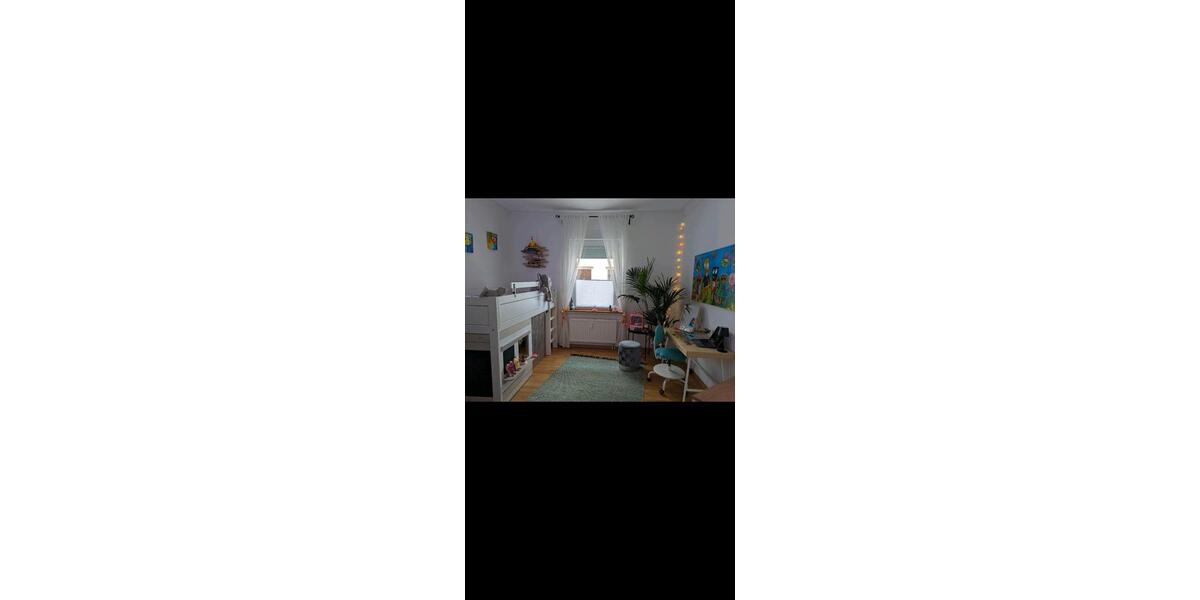 Etagenwohnung Ludwigsburg - 4 Zimmer, 99 m&sup2;, 429.000&euro; | Angebot:26020992