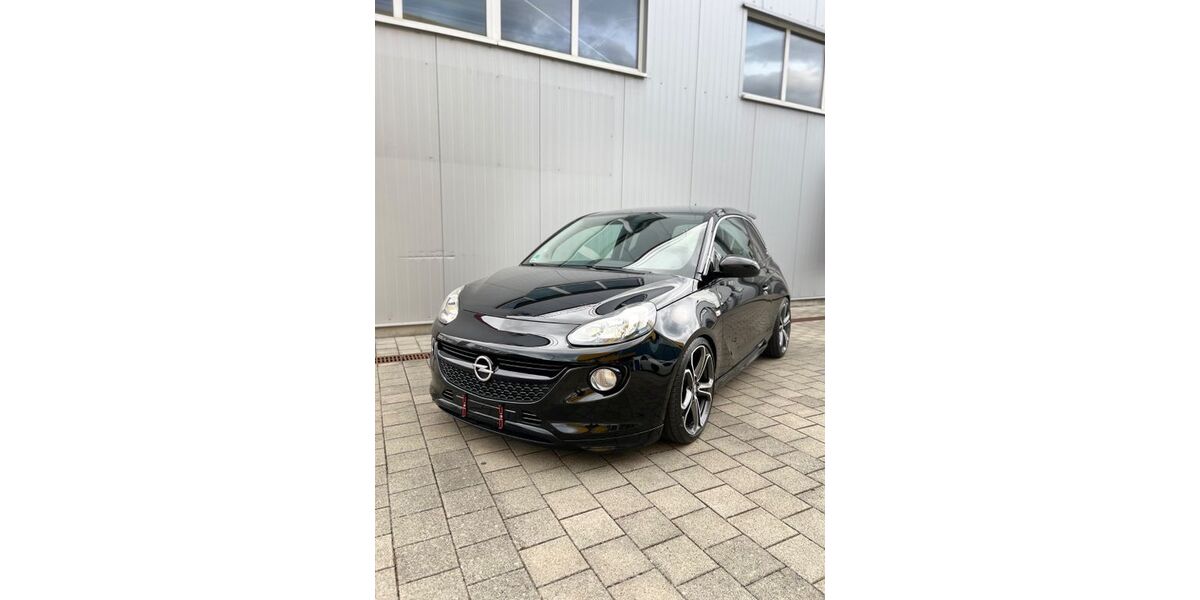 Opel Adam 126.000 km 9.500 &euro; Esslingen am Neckar 73734