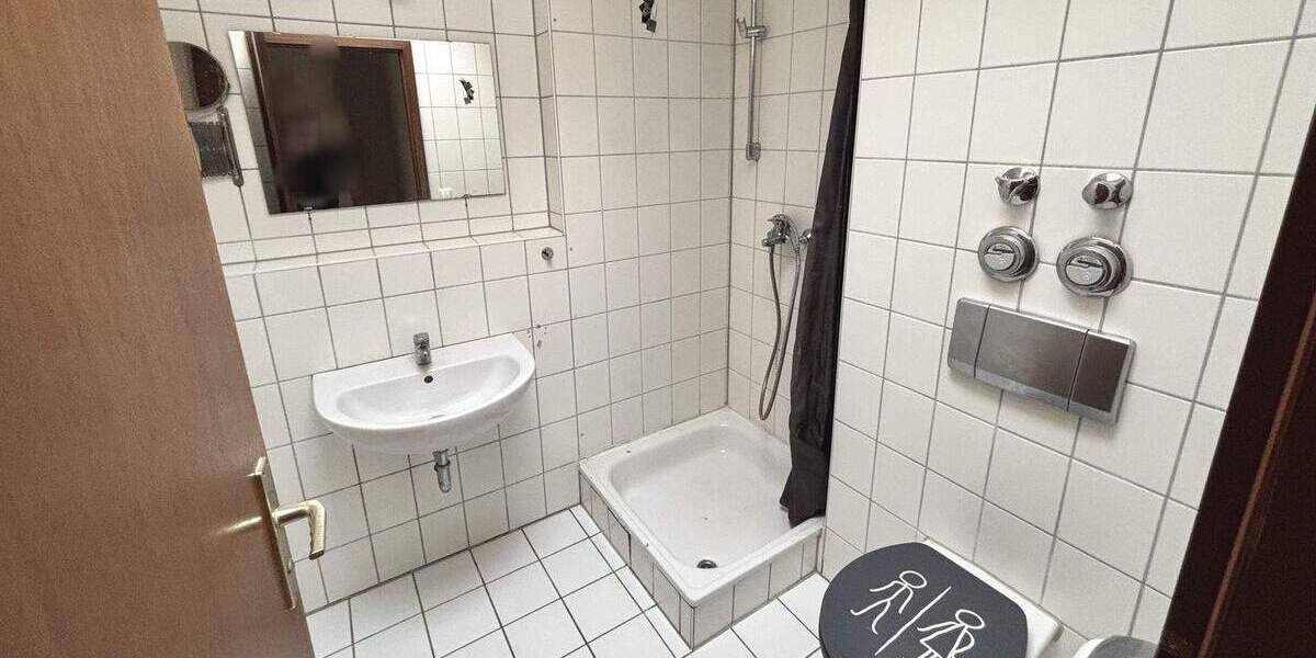 Etagenwohnung Ludwigsburg Neckarweihingen - 1 Zimmer, 44 m&sup2;, 154.000&euro; | Angebot:25679820