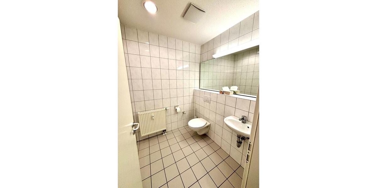 Gewerbeobjekt Ditzingen - 2.410&euro; | Angebot:25709083