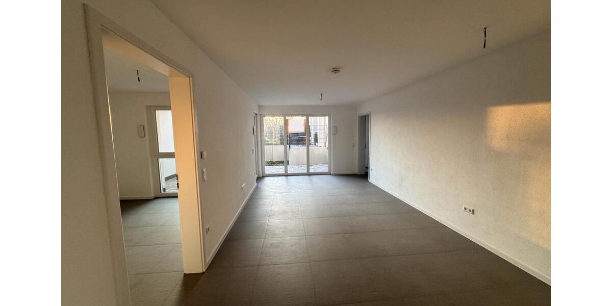 Erdgeschoßwohnung Schwaigern - 3 Zimmer, 74 m&sup2;, 359.900&euro; | Angebot:26602871