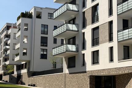 Wohnung Stuttgart Feuerbach - 3 Zimmer, 80 m&sup2;, 1.900&euro; | Angebot:26375221