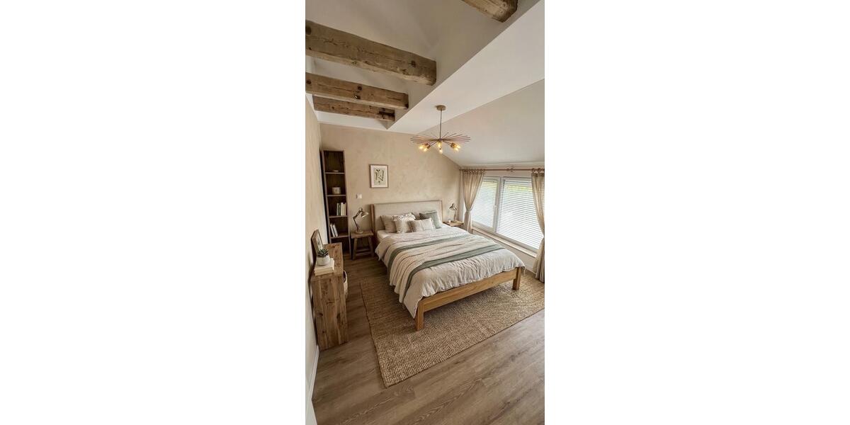 Dachgeschoßwohnung Stuttgart Vaihingen - 3 Zimmer, 54 m&sup2;, 980&euro; | Angebot:27576575