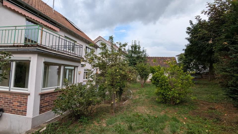 Einfamilienhaus Erdmannhausen - 8 Zimmer, 725.000&euro; | Angebot:22287456