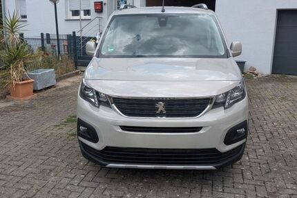Peugeot Rifter 57.273 km 23.999 &euro; Steinheim 71711