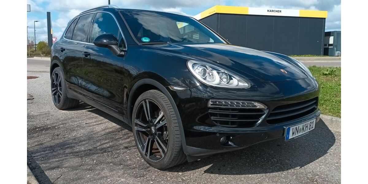 Porsche Cayenne 99.700 km 29.650 &euro; Leutenbach 71397