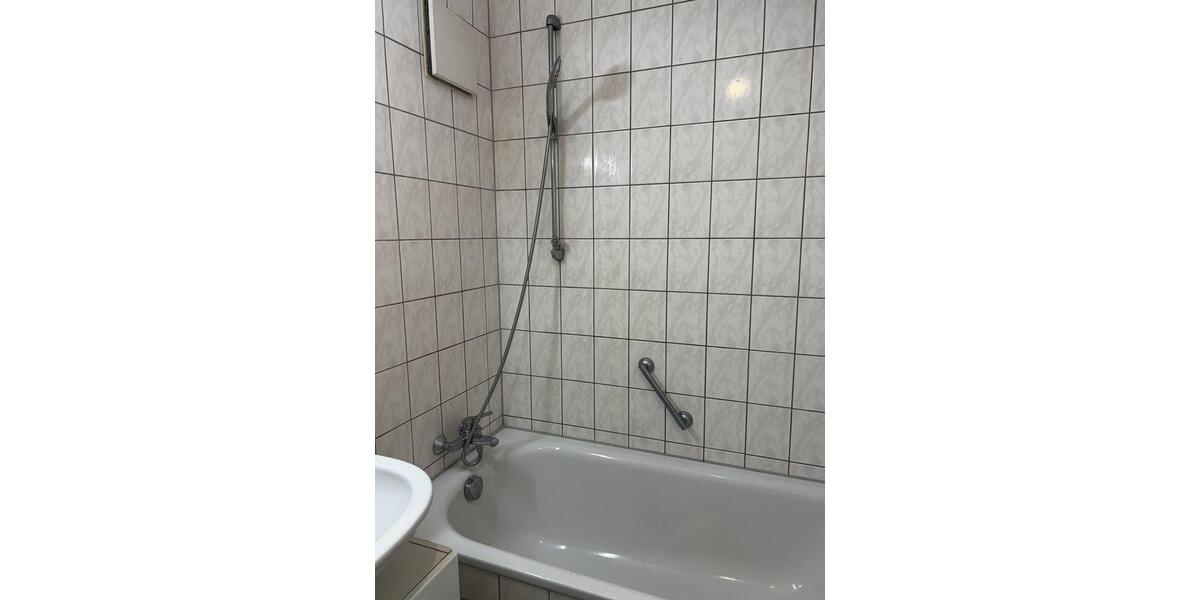 Etagenwohnung Stuttgart Stuttgart-Süd - 2 Zimmer, 35 m&sup2;, 830&euro; | Angebot:26446596