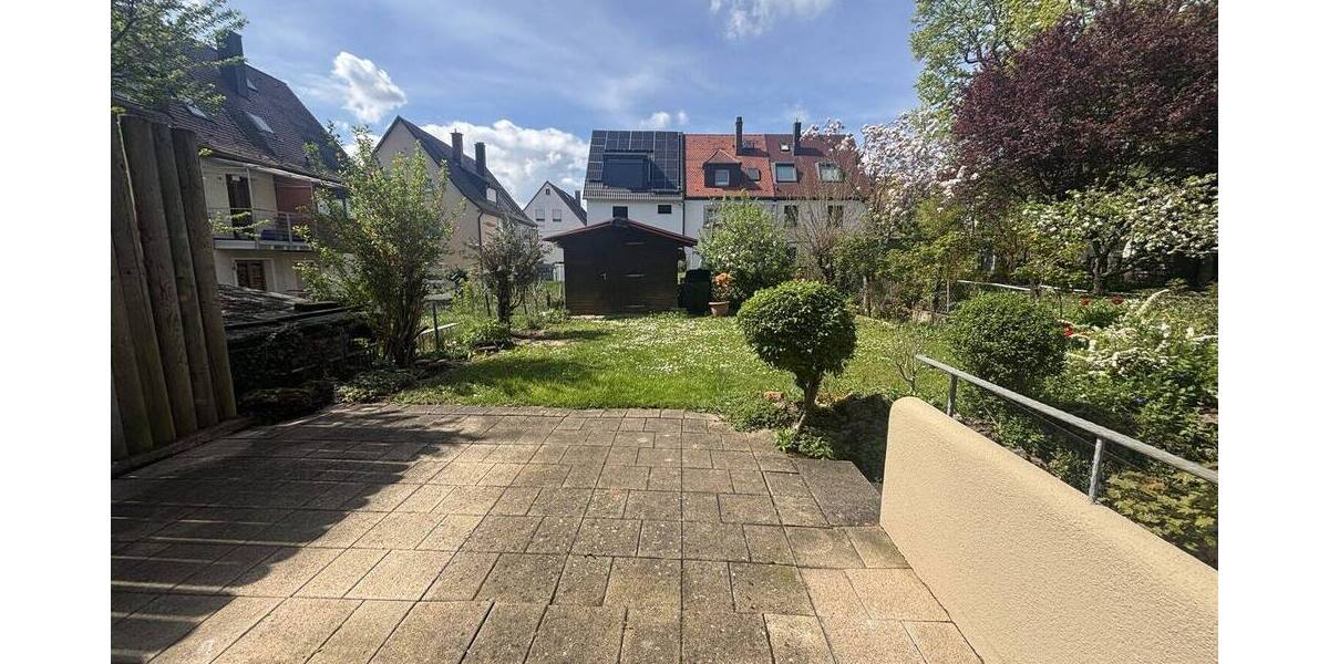 Doppelhaushälfte Stuttgart Luginsland - 6 Zimmer, 120 m&sup2;, 1.800&euro; | Angebot:26474790