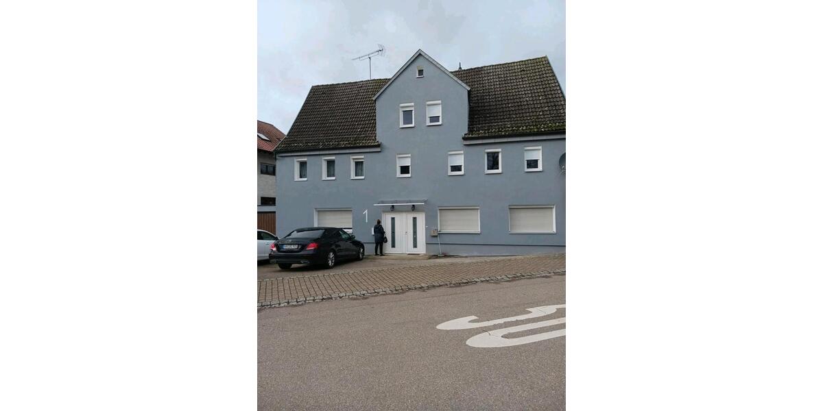 Etagenwohnung Weinsberg - 7 Zimmer, 273 m&sup2;, 350.000&euro; | Angebot:24895537
