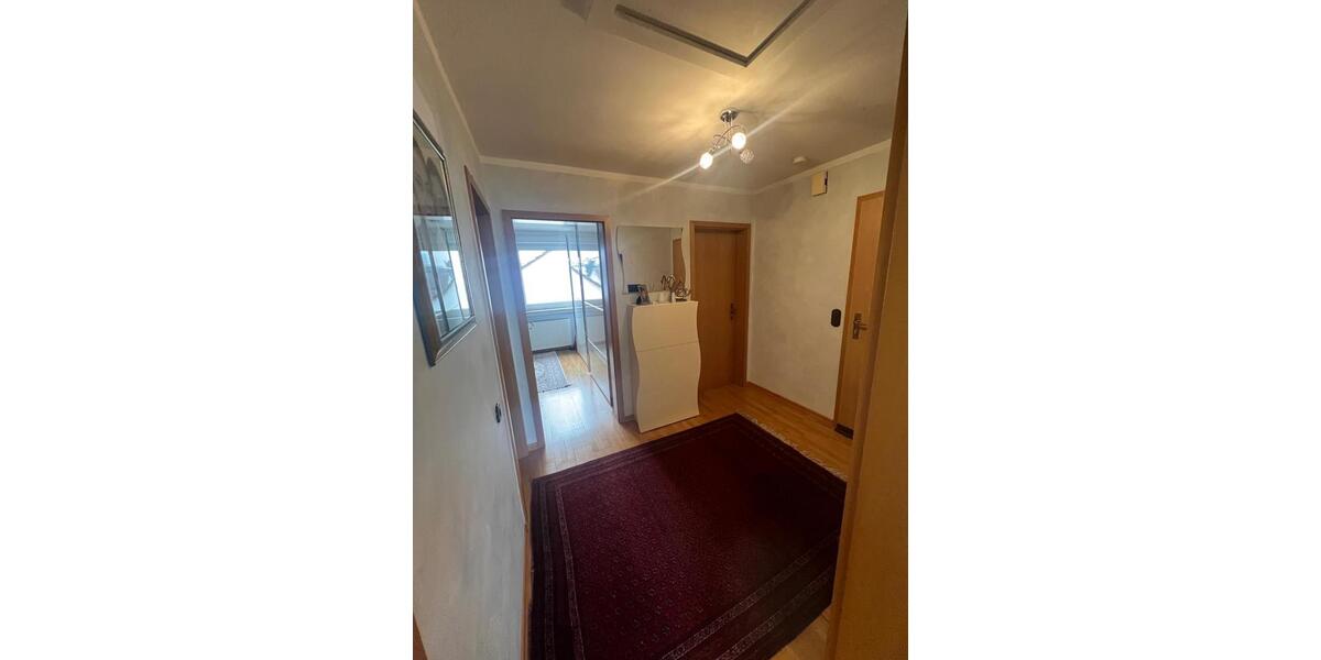 Dachgeschoßwohnung Möglingen - 3 Zimmer, 74 m&sup2;, 1.000&euro; | Angebot:25219379