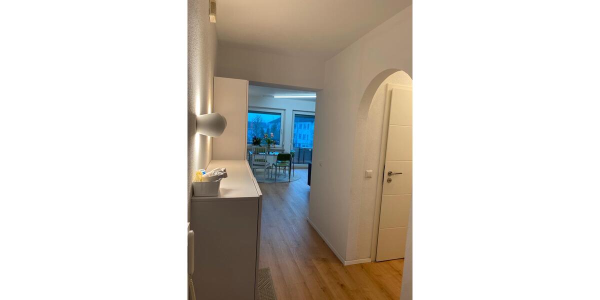 Etagenwohnung Kornwestheim - 2.5 Zimmer, 88 m&sup2;, 1.290&euro; | Angebot:25611452