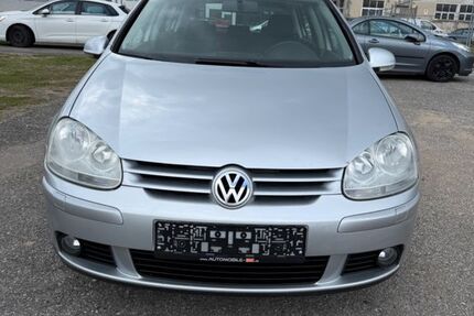 VW Golf 148.635 km 2.300 &euro; Fellbach 70736