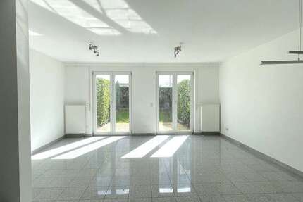 Haus Ostfildern - 5 Zimmer, 125 m&sup2;, 2.250&euro; | Angebot:27196697