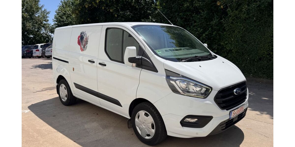 Ford Transit Custom 132.000 km 10.300 &euro; Korntal Münchigen 70825