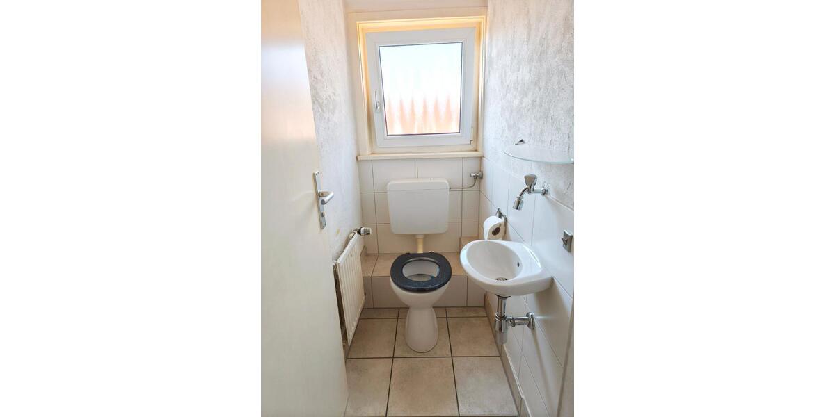Mehrfamilienhaus, Wohnhaus Esslingen am Neckar Hegensberg - 11 Zimmer, 246 m&sup2;, 699.000&euro; | Angebot:27195654