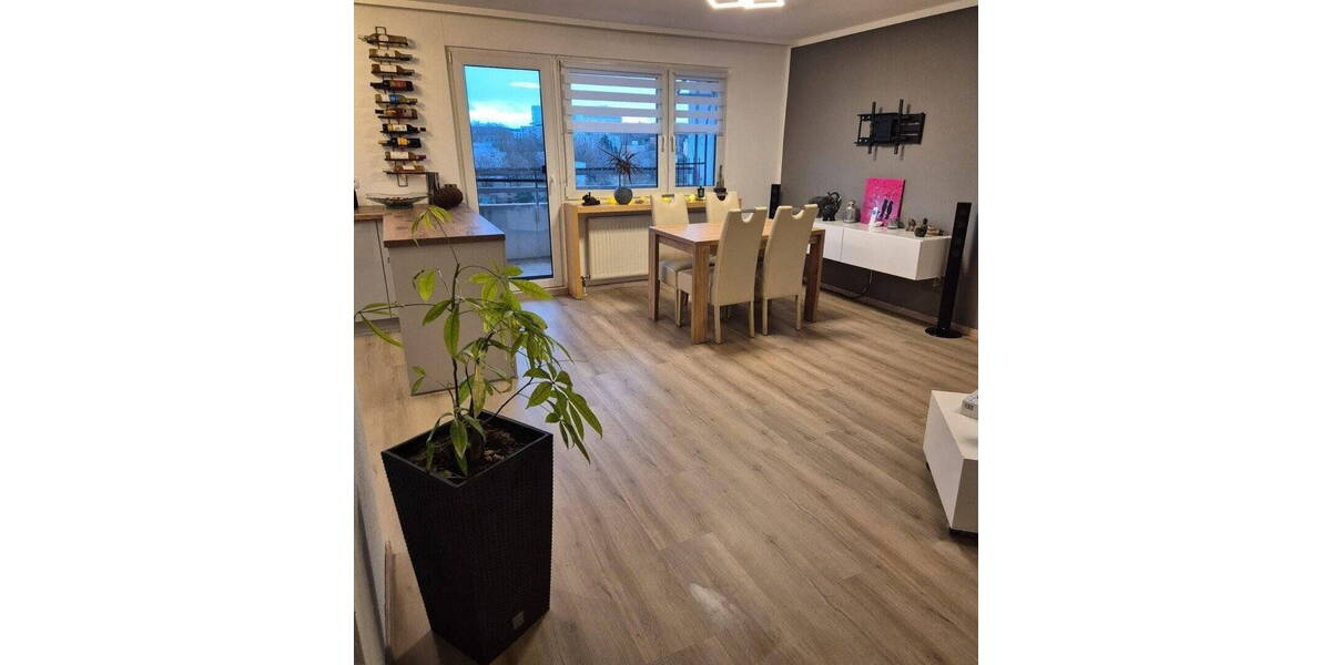 Etagenwohnung Stuttgart Freiberg - 2 Zimmer, 60 m&sup2;, 299.000&euro; | Angebot:25938493