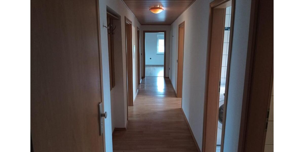 Etagenwohnung Illingen - 4 Zimmer, 90 m&sup2;, 295.000&euro; | Angebot:26338622