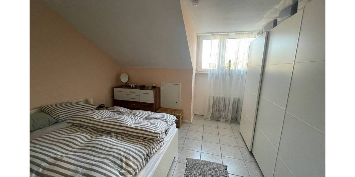 Etagenwohnung Schorndorf - 3 Zimmer, 84 m&sup2;, 285.000&euro; | Angebot:25733286