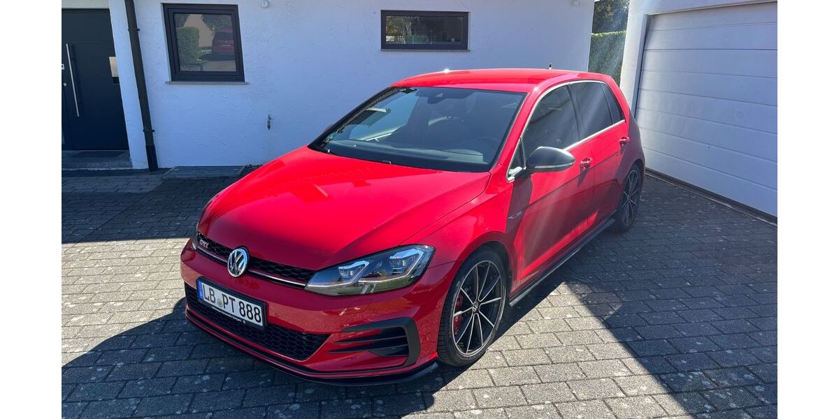 VW Golf 37.752 km 29.500 &euro; Ditzingen 71254