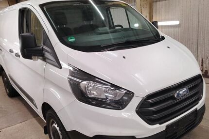 Ford Transit Custom 218.000 km 7.999 &euro; Ditzingen 71254
