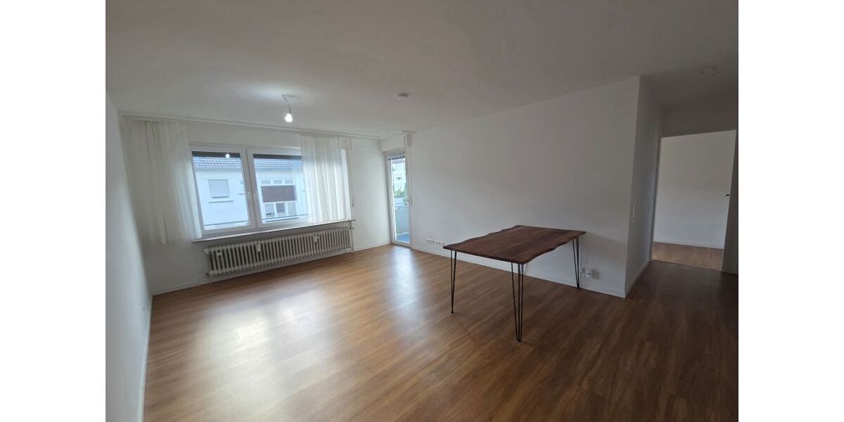 Provisionsfrei* KERNSANIERTE 2-Zimmer-Wohnung mit EBK, Westbalkon & ruhige Lage in Altbach - 2- Altbach | Angebot:26498459