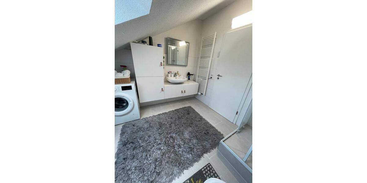 Dachgeschoßwohnung Waiblingen Bittenfeld - 4 Zimmer, 95 m&sup2;, 1.300&euro; | Angebot:26130369