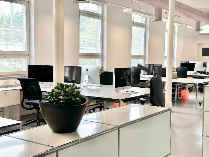 Gewerbeobjekt Stuttgart Luginsland - 250&euro; | Angebot:25968845