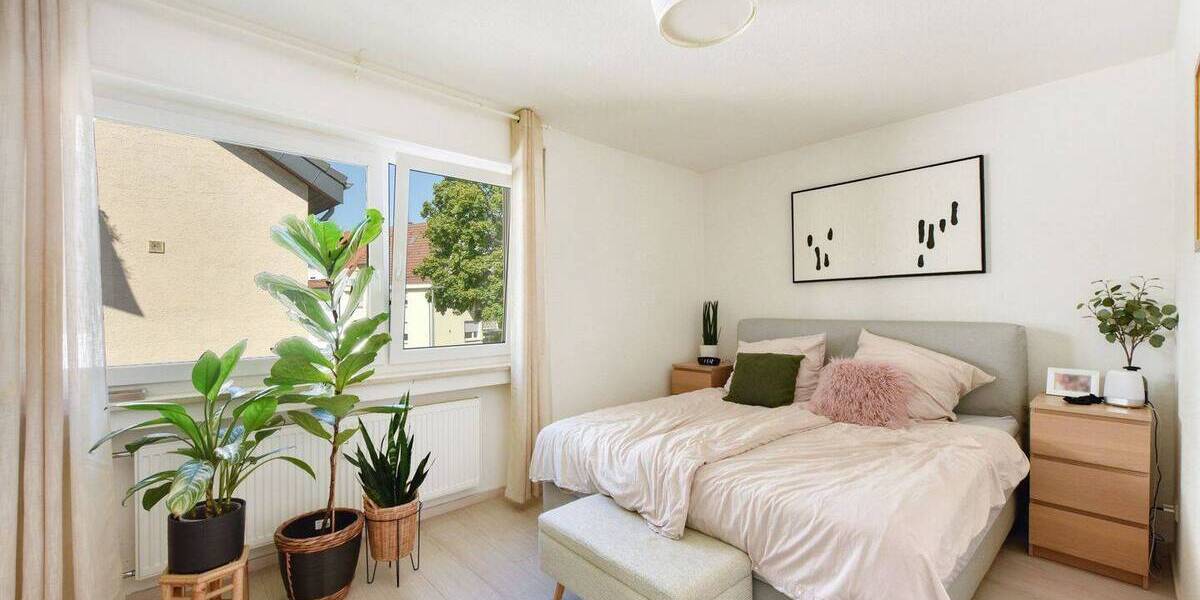 Etagenwohnung Stuttgart Stammheim - 3 Zimmer, 77 m&sup2;, 1.170&euro; | Angebot:26627322