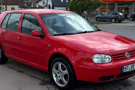 VW Golf 100.000 km 3.750 &euro; Neuhausen 73765