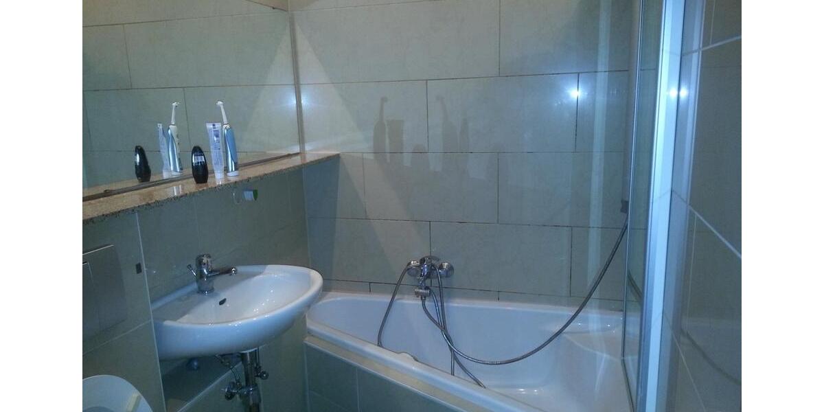 Hochparterre Stuttgart Stuttgart-Nord - 2 Zimmer, 28 m&sup2;, 160.000&euro; | Angebot:27166098