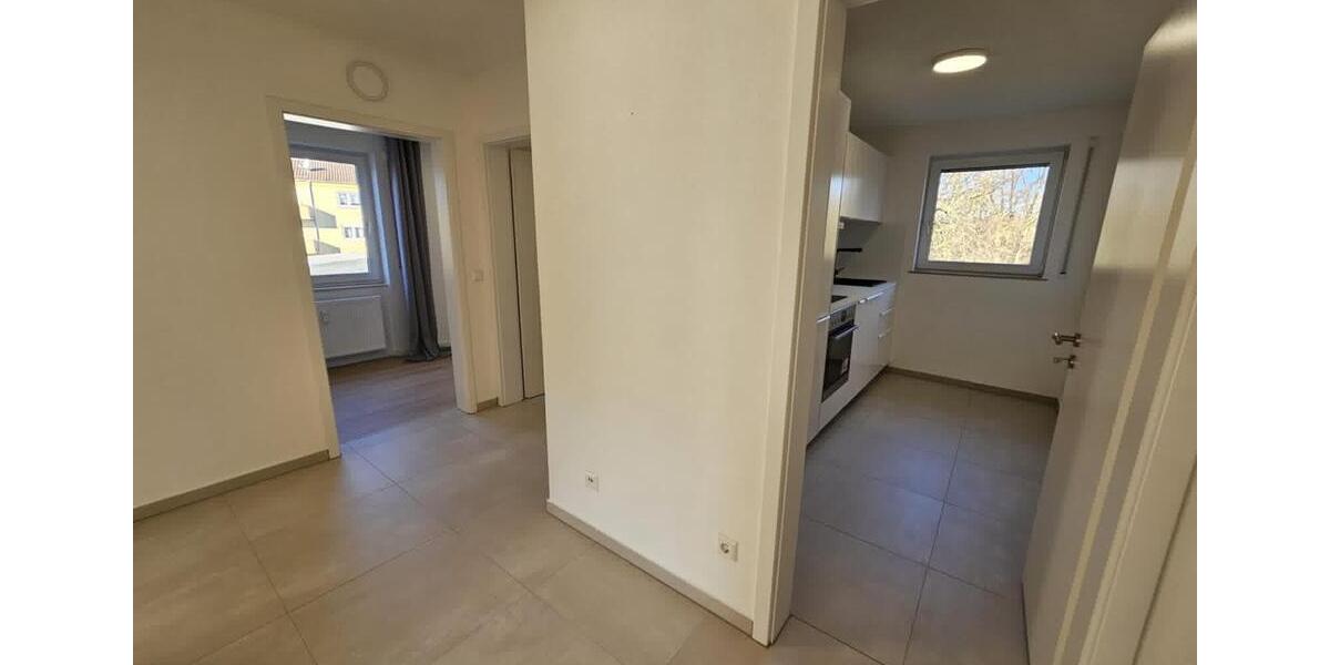 Etagenwohnung Weinsberg - 3 Zimmer, 66 m&sup2;, 975&euro; | Angebot:24240055