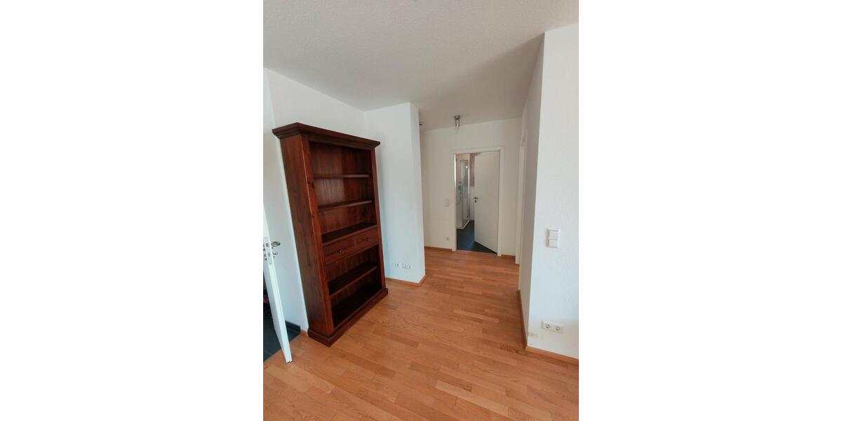 Etagenwohnung Esslingen am Neckar Hegensberg - 4 Zimmer, 90 m&sup2;, 1.270&euro; | Angebot:26477368