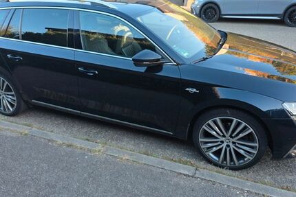 Skoda Superb 143.000 km 24.300 &euro; Kernen im Remstal 71394