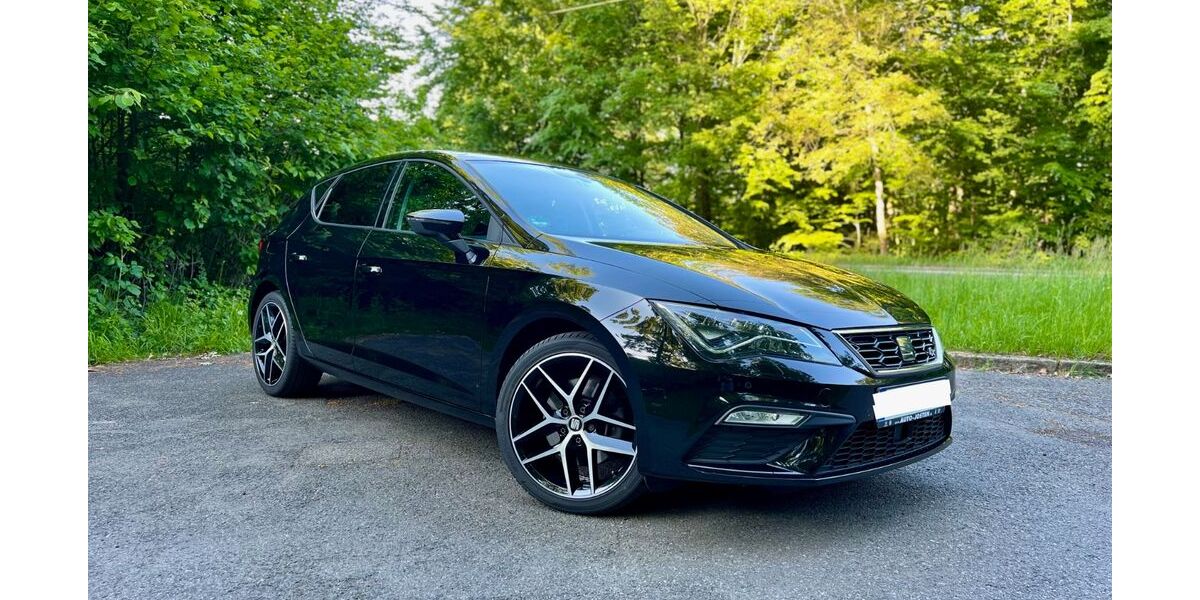 Seat Leon 98.000 km 12.300 &euro; Stuttgart 70563