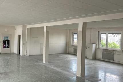 Gewerbeobjekt Stuttgart Zuffenhausen - 1.350&euro; | Angebot:25313101