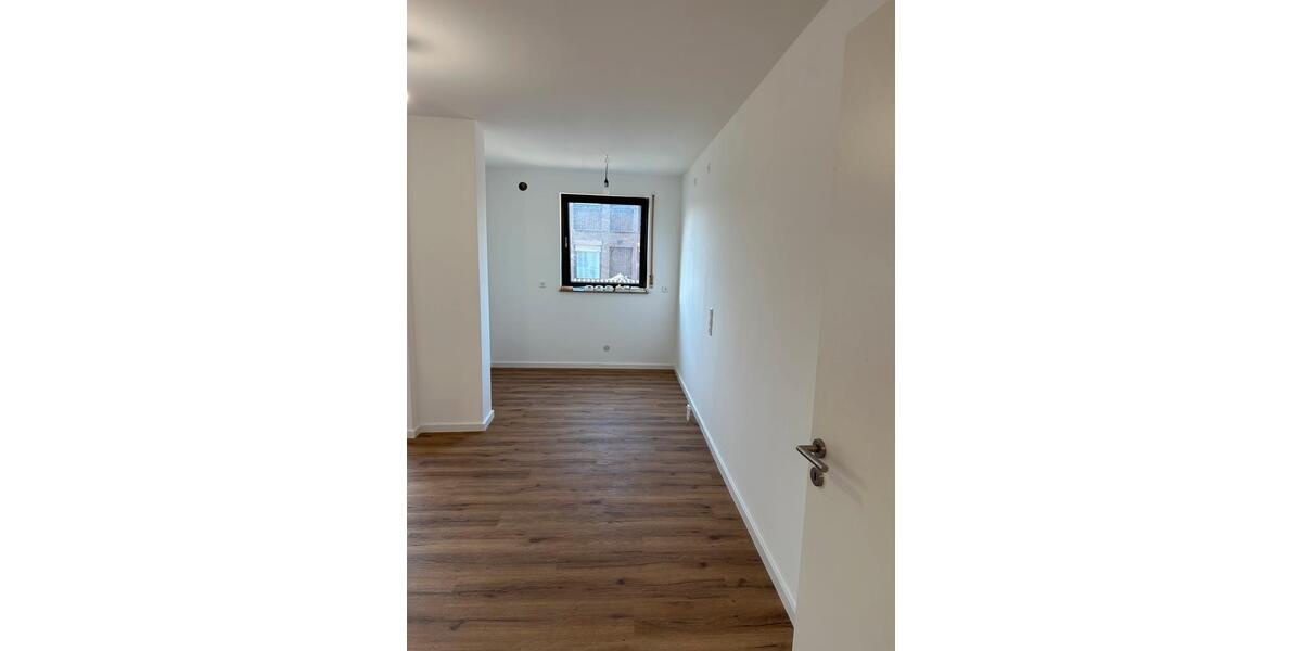 Etagenwohnung Esslingen am Neckar Oberesslingen - 2 Zimmer, 68 m&sup2;, 249.000&euro; | Angebot:27234721