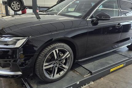 Audi A4 61.526 km 23.490 &euro; Bietigheim-Bissingen 74321