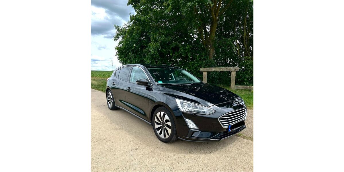 Ford Focus 83.018 km 11.400 &euro; Remseck am Neckar 71686
