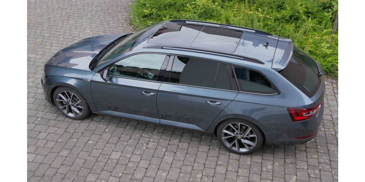 Skoda Superb 73.100 km 27.989 &euro; Allmersbach im Tal 71573