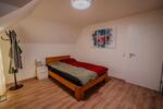 Dachgeschoßwohnung Brackenheim - 3 Zimmer, 80 m&sup2;, 310.000&euro; | Angebot:26241457