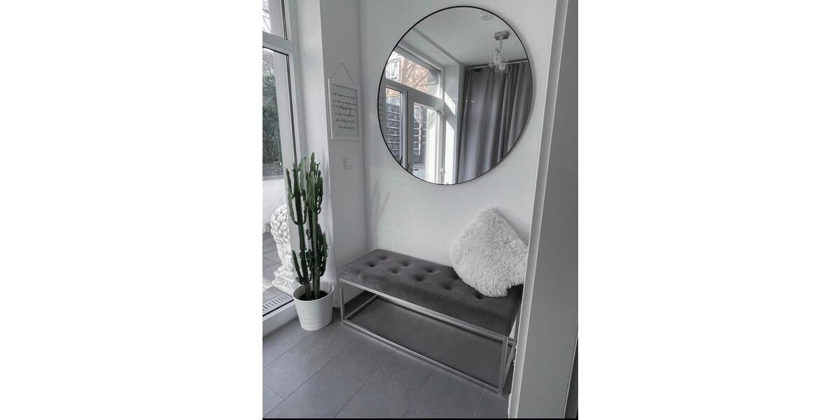 Etagenwohnung Mühlacker - 2.5 Zimmer, 100 m&sup2;, 1.100&euro; | Angebot:26036240