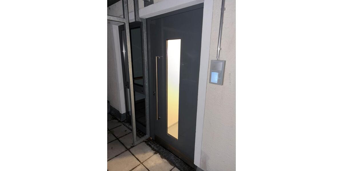 Etagenwohnung Stuttgart Mühlhausen - 1 Zimmer, 32 m&sup2;, 850&euro; | Angebot:25105291